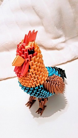 Voici Coco, notre magnifique COQ, qui chante du matin au soir - REF : 0170 - Prix : 15,00€ - Hauteur + ou - 18cm.